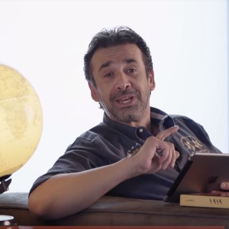 كريم عبد العزيز