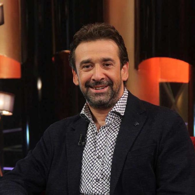 كريم عبدالعزيز