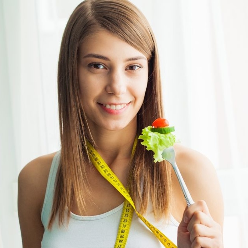 احرصي على تناول وجبة الإفطار لتحفيز عملية الأيض بعد انتهاء الرجيم