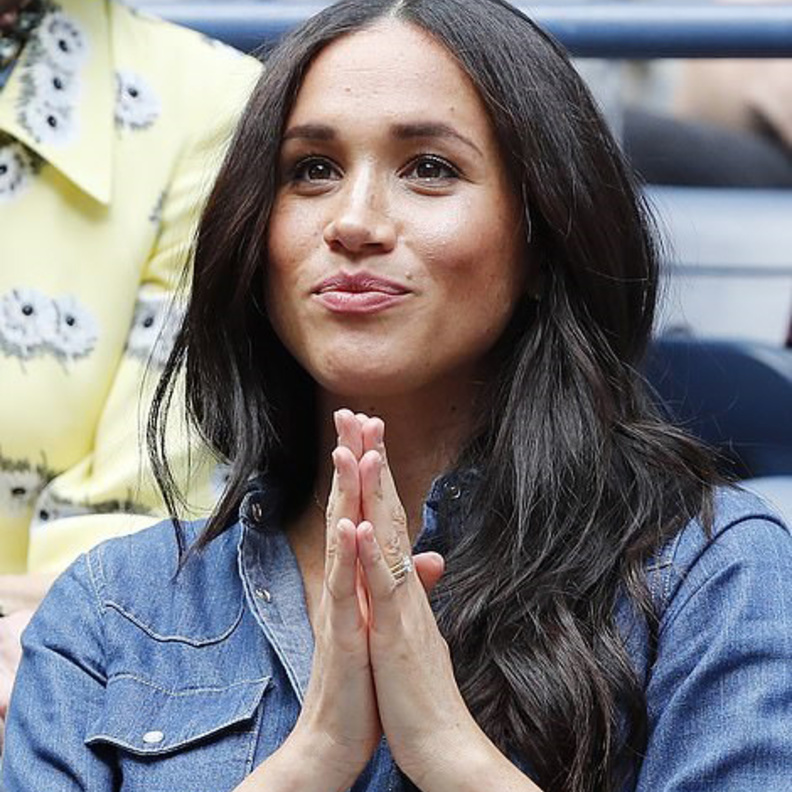 ميغان ماركل ‏meghan Markle‏ بمكياج ناعم مع البلاشر البرونزي