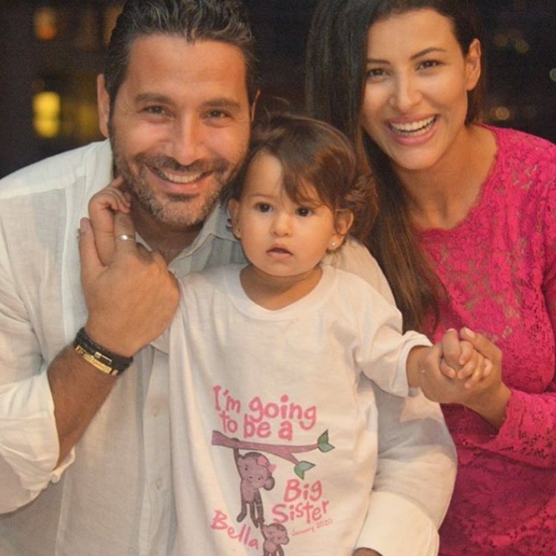 وسام بريدي وريم السعيدي وابنتهما بيلا