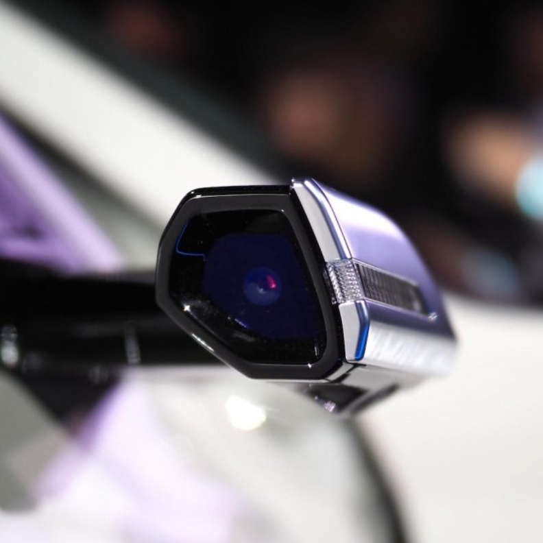 كاميرا في سيارة أودي الكهربائية