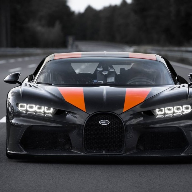 إطارات خاصة لسيارة تيشرون الخارقة