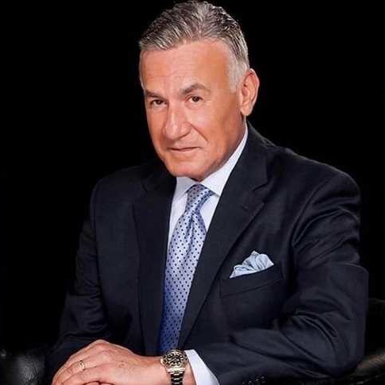 عزت ابو عوف