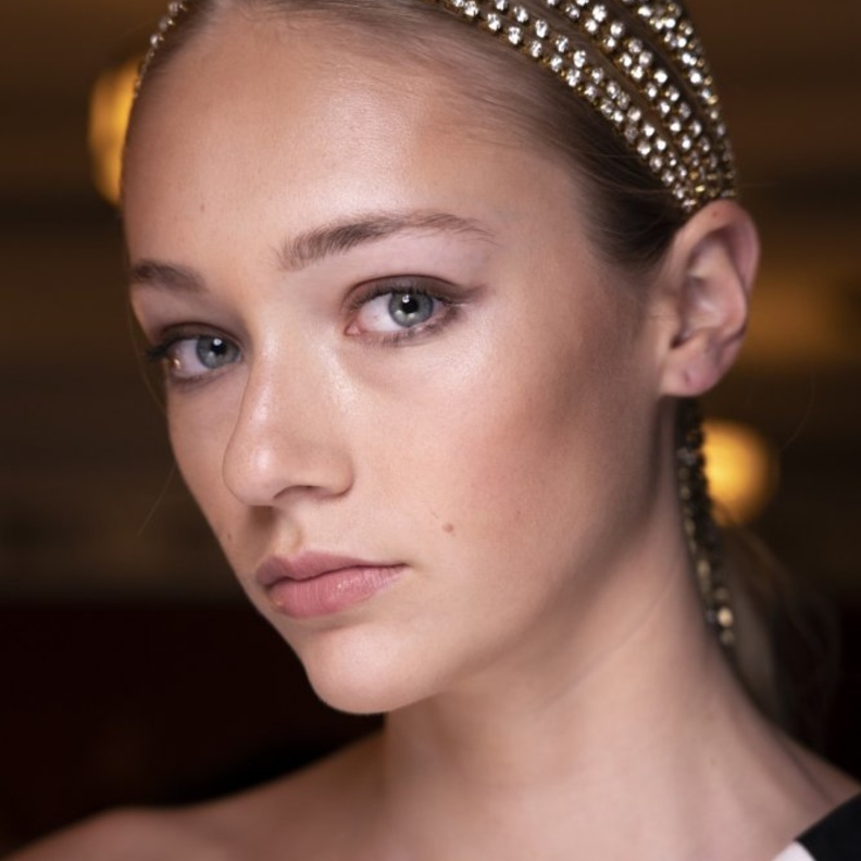 عصبة رأس شتوية عريضة من Michael Kors