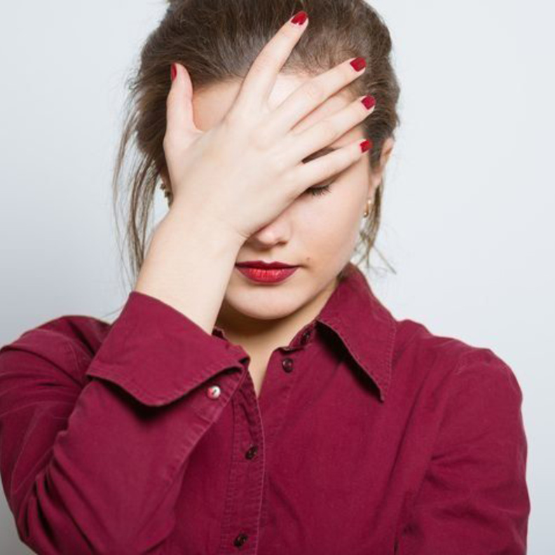 الحمى و الصداع من أعراض التهاب الغدة النخامية