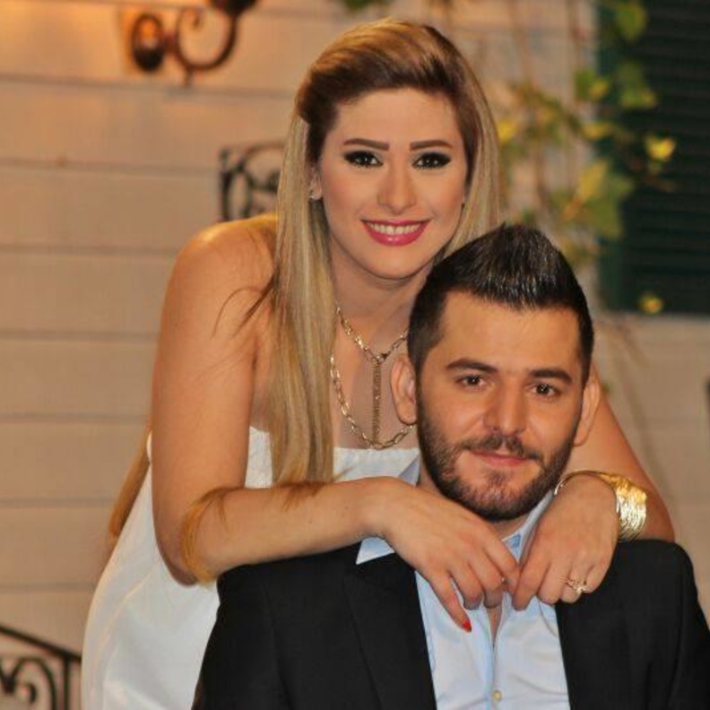 امارات رزق وزوجها