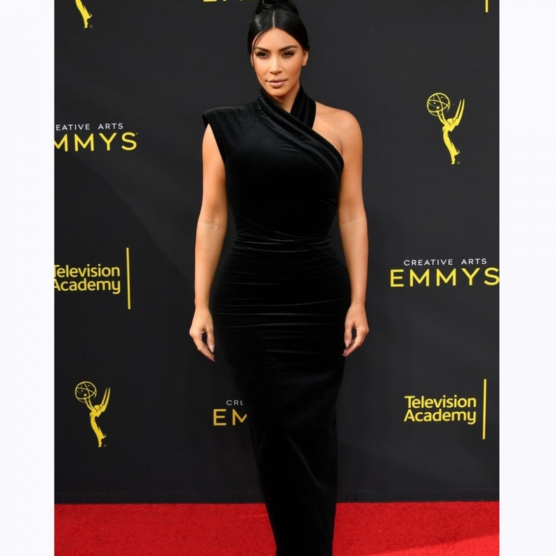 كيم كردشيان ‏Kim Kardashian‏ بجمال ساحر