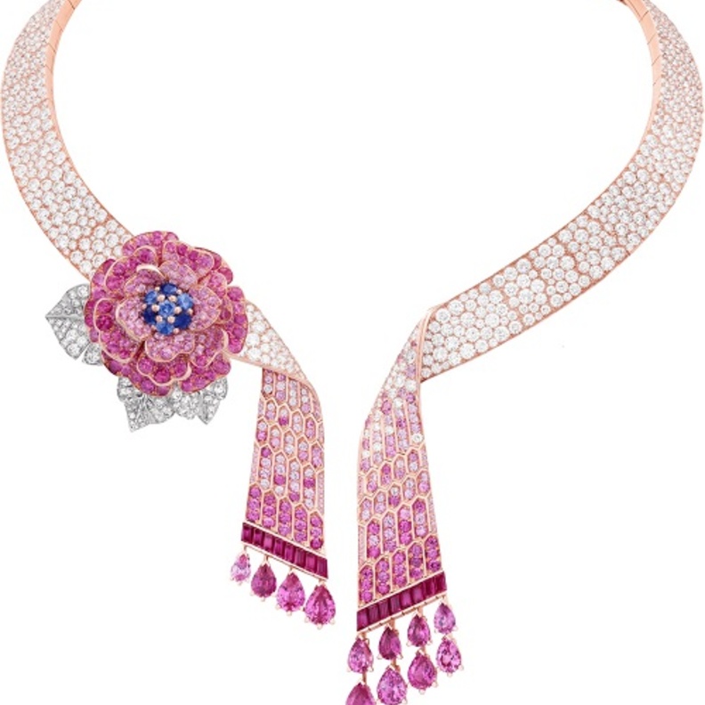 خاتم من ديور Dior