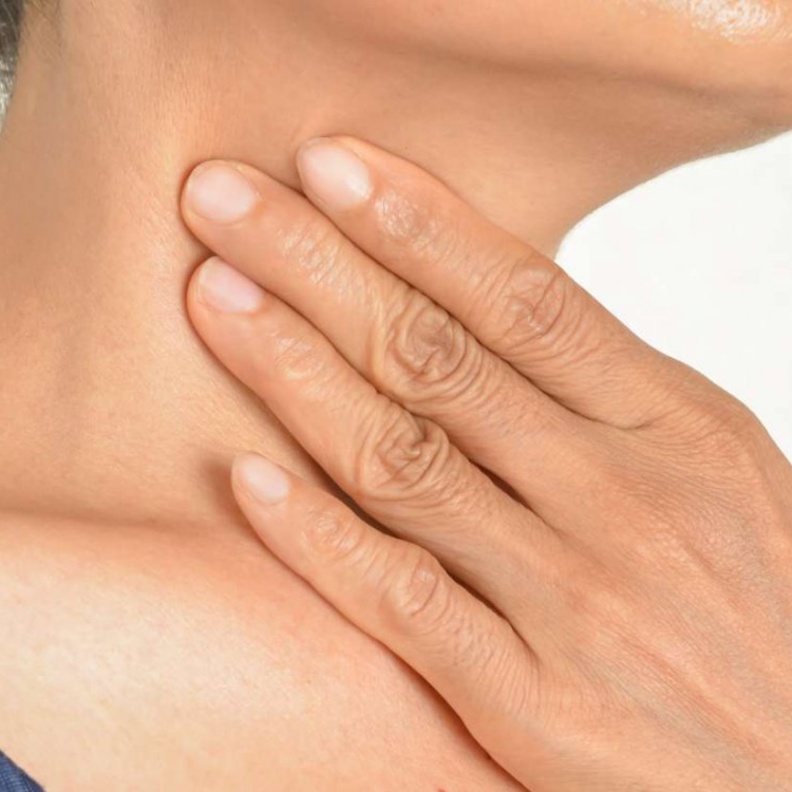 حساسية البلعوم تسبب الحمى