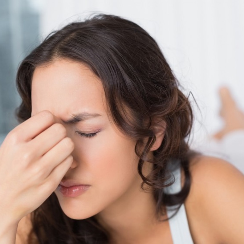 التهاب العصب البصر ي يسبب آلام العيون