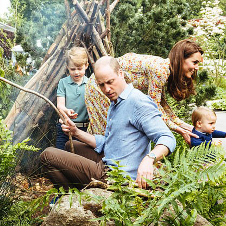 الأمير جورج اعتاد على دعوة أصدقائه في المدرسة إلى قصر كينسغنتون