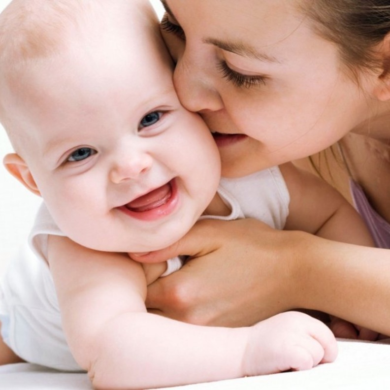 كيفية تنمية مهارات الذكاء عند الأطفال الرضع