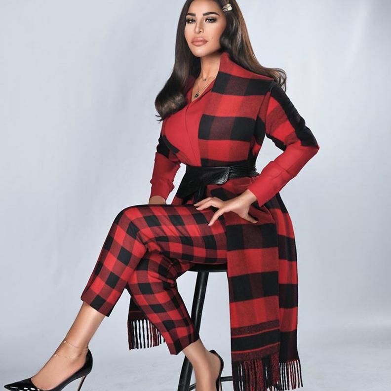 تنسيق دبوس الشعر من ديور على طريقة احلام.