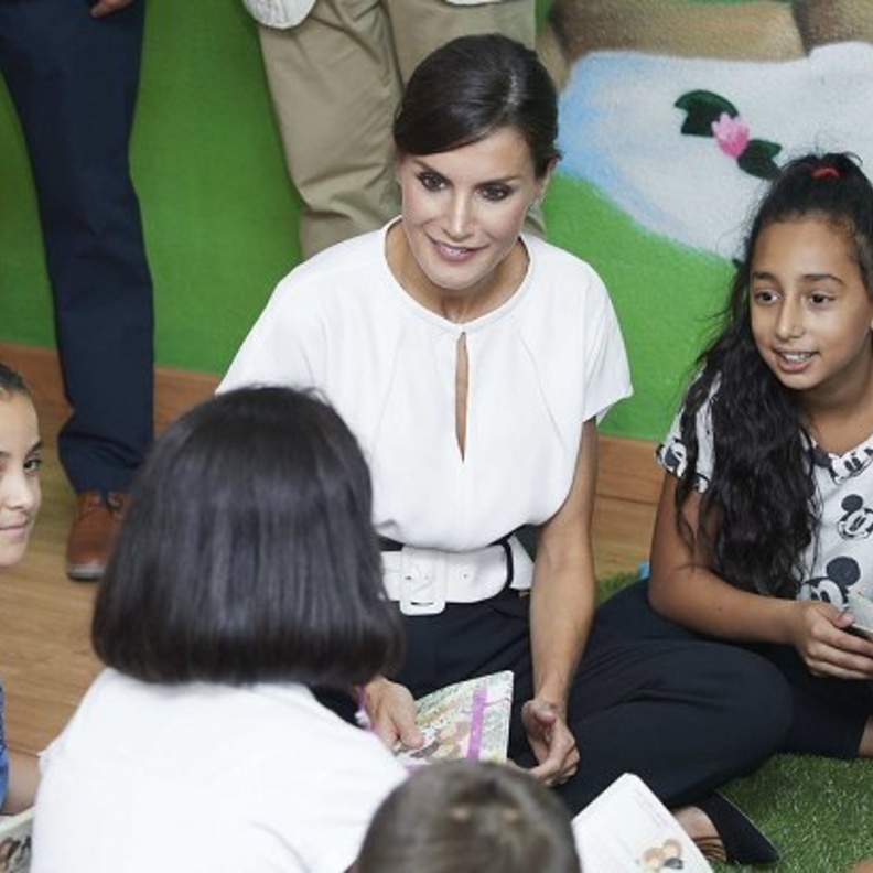 الملكة ليتيزيا تفتتح العام الدراسي الجديد في توريخونسييو