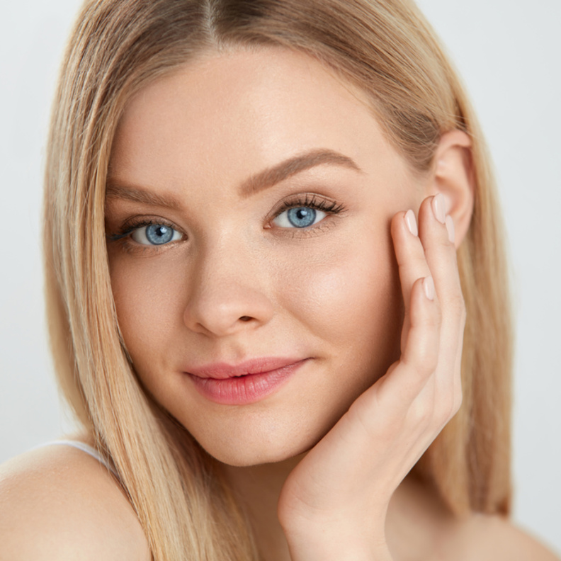 تعرفي طرق للتخلص من العيون المتعبة