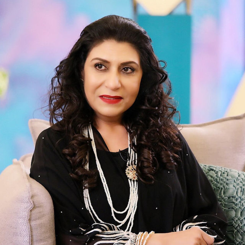 الفنانة هيفاء عادل