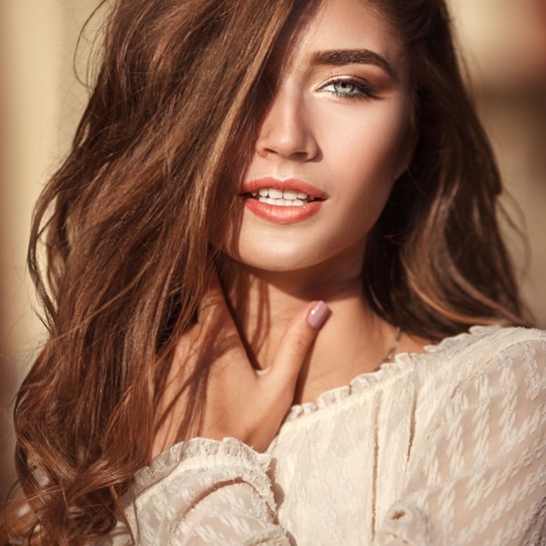 اطلعي معنا على اهم النصائح لتفادي تساقط الشعر في الخريف