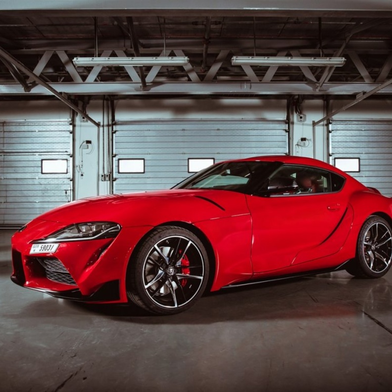 أسطورة "Toyota Supra" تعود إلى أسواق الشرق الأوسط بعد غياب 17 عاماً