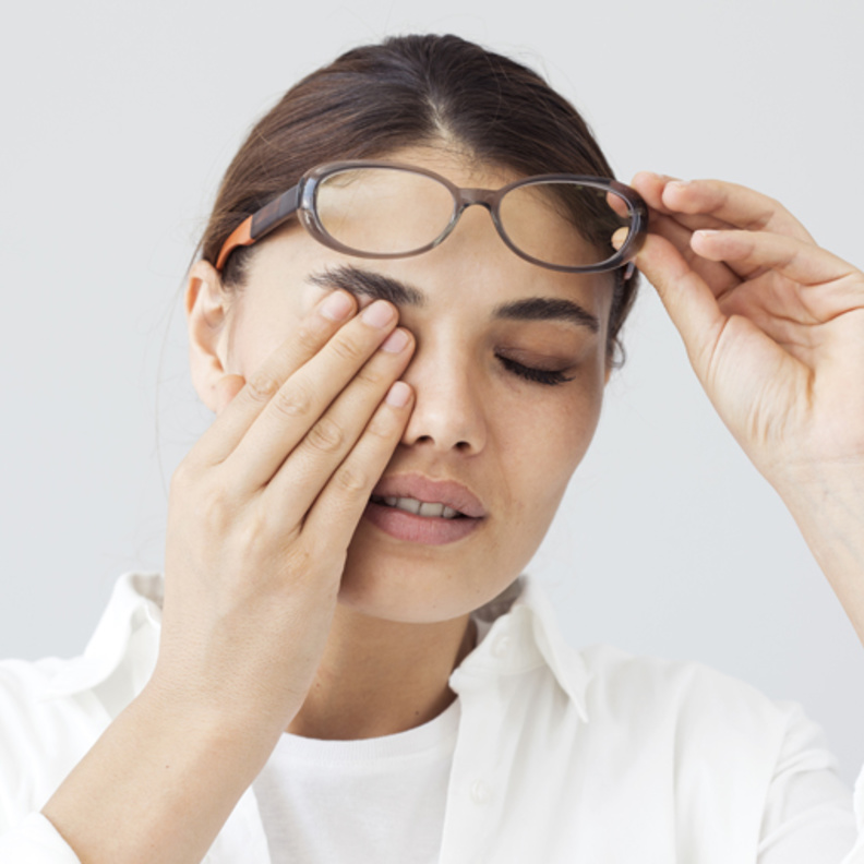  الجلوكوما مرض يصيب العيون يسبب آلم بها