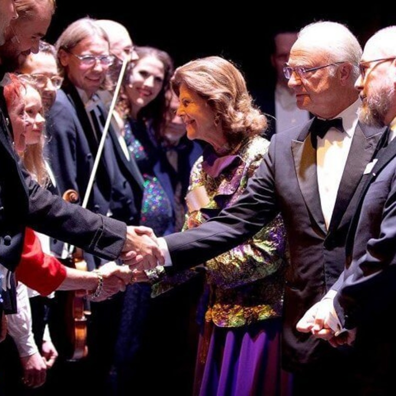  افتتح الأمير غوستاف أدولف مسرح مدينة مالمو والذي تحول فيما بعد إلى أوبرا مدينة ماليمو