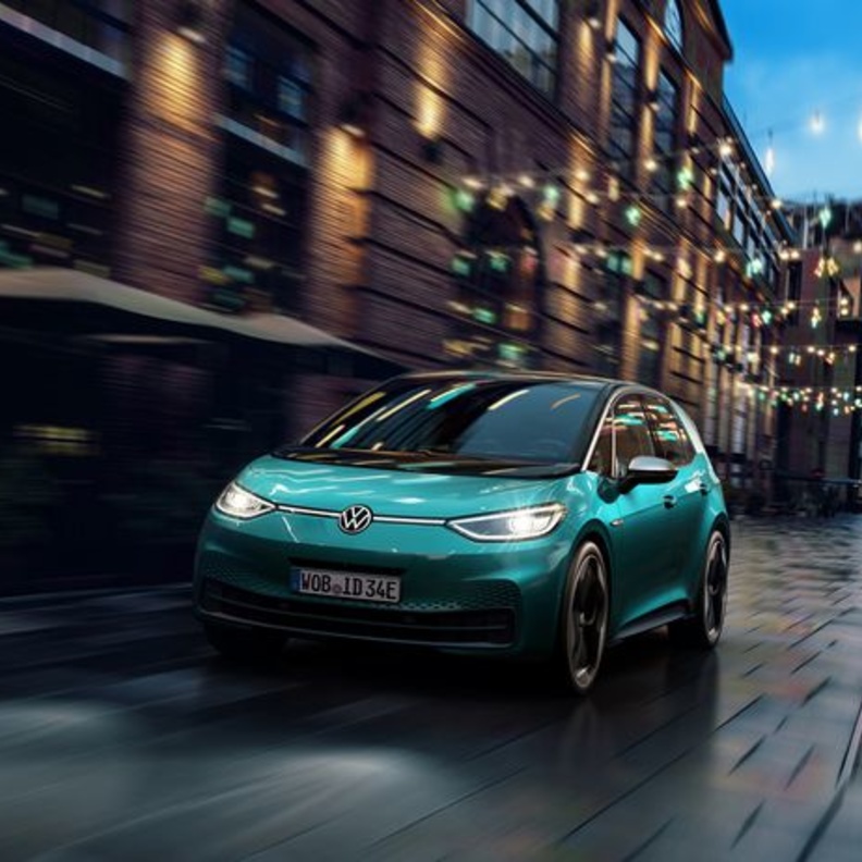  ضمان 8 سنوات على بطاريات فولكس فاجن id.3 الكهربائية