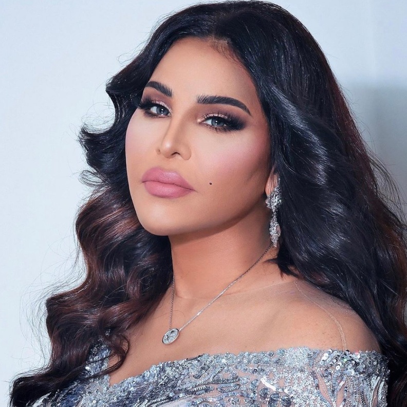 أجمل إطلالات مكياج سموكي بأسلوب أحلام