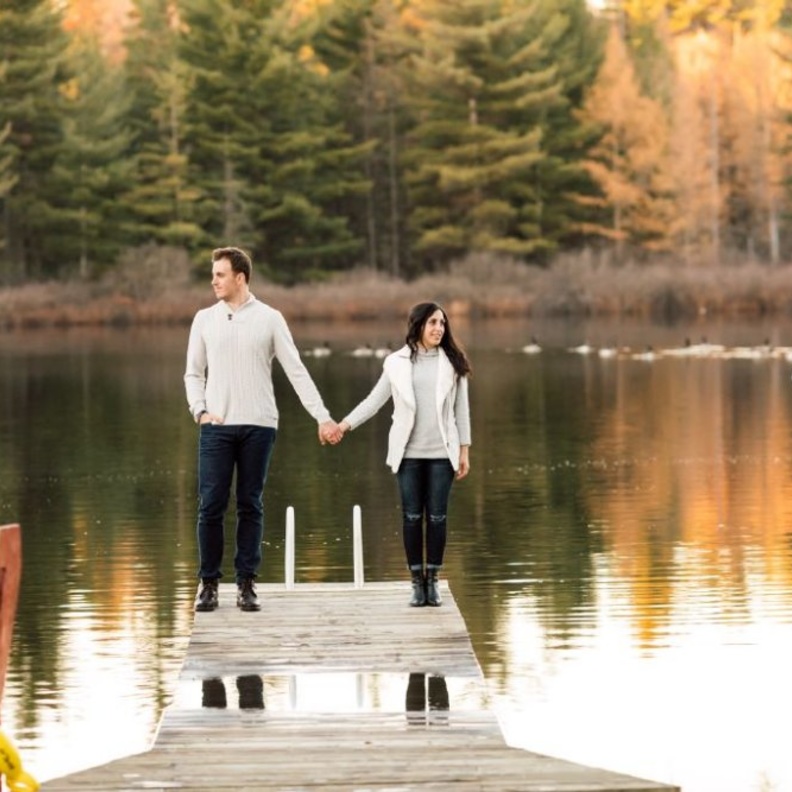 اونتاريو كندا افضل مكان لشهر العسل في الخريف