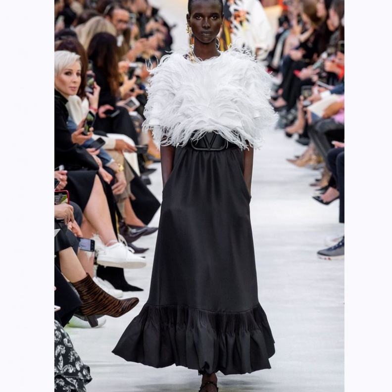 تنانير طويلة فخمة