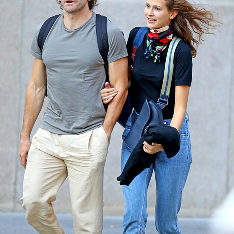 جاك جيلينهال و جان كاديو 