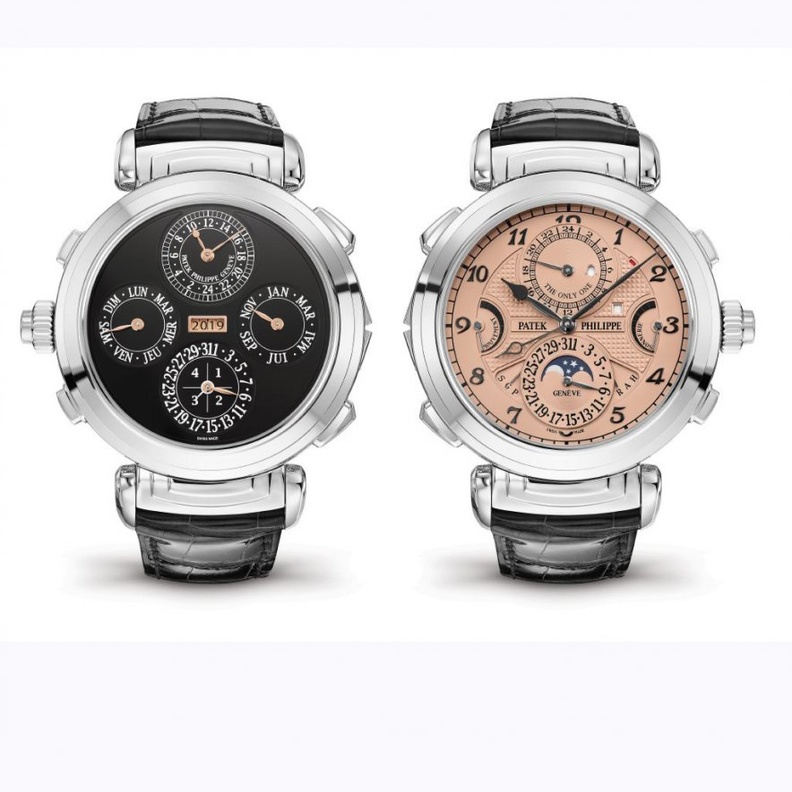 ساعة من CHANEL