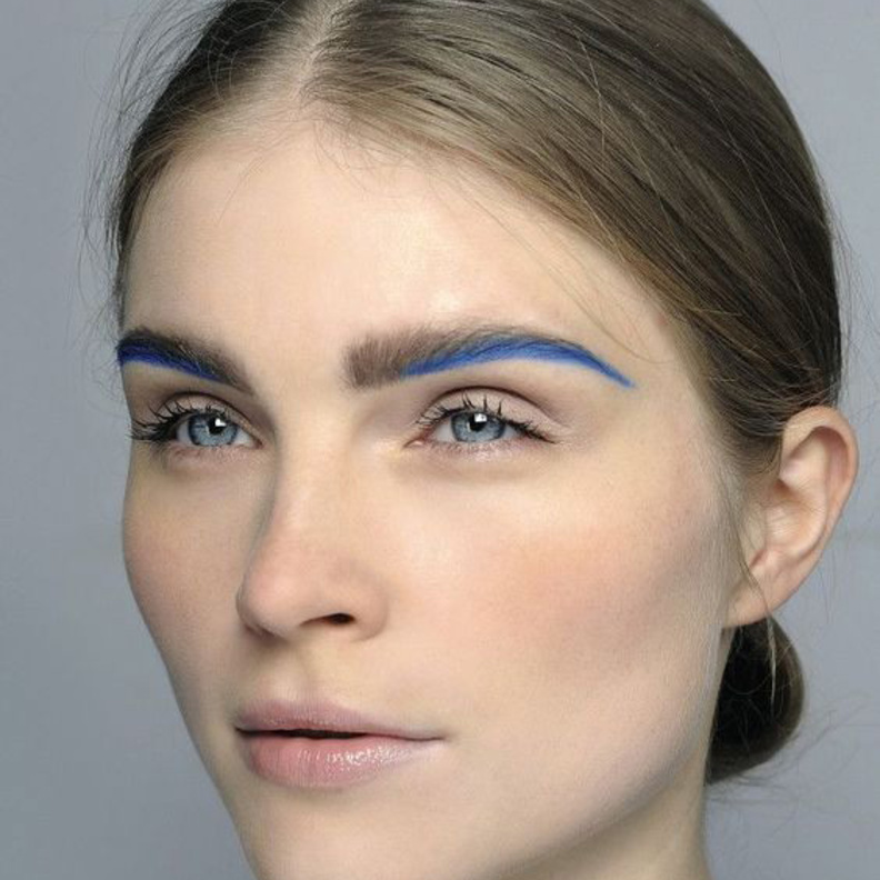 احدث رسمات حواجب موضة هذا الموسم 2019