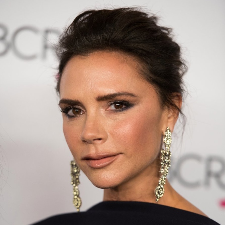 تعتمد بيكهام على ماسك الافوكادو للحصول على توازن بشرة صحيحة