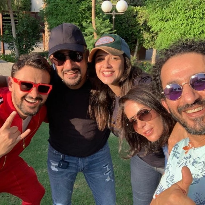 النجوم حلمي والسقا ورامز ومنى زكي وياسمين عبدالعزيز