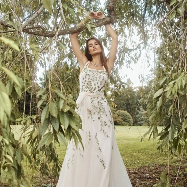 فساتين زفاف من مجموعة Marchesa