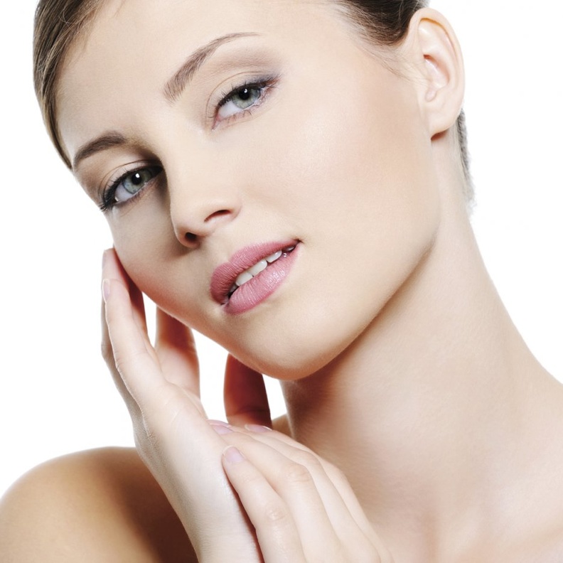  استخدمي الماء البارد يوميا بعد الماسكات للحصول على أفضل النتائج