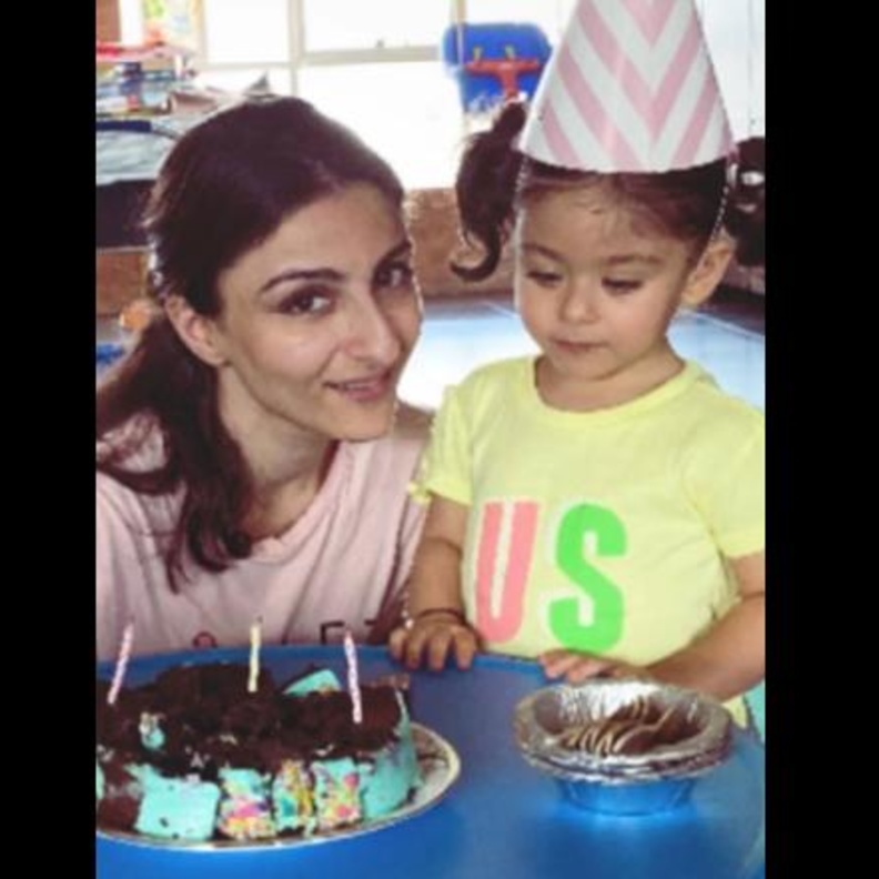 سهى علي خان تحتفل بعيد ميلادها