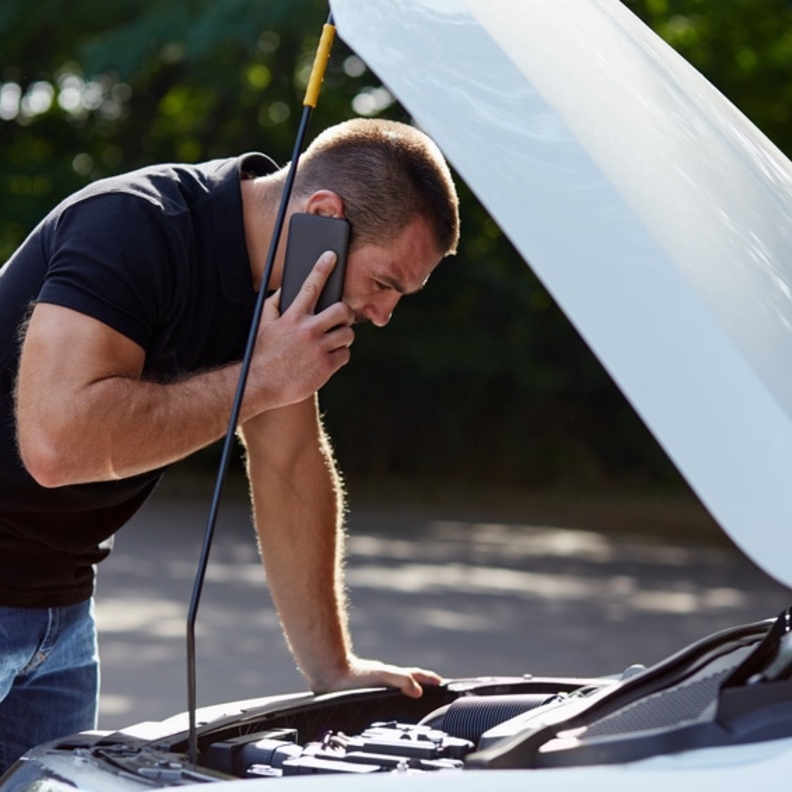 أهم اعطال السيارات في فصل الخريف وطرق تجنبها