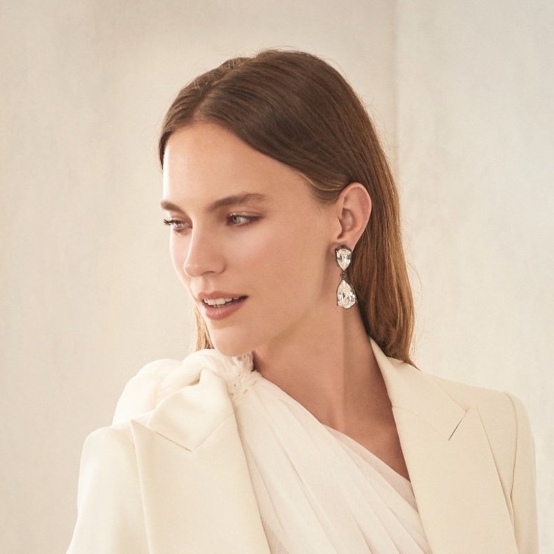 مكياج عروس بارز من اسبوع الموضة العرائسي في نيويورك