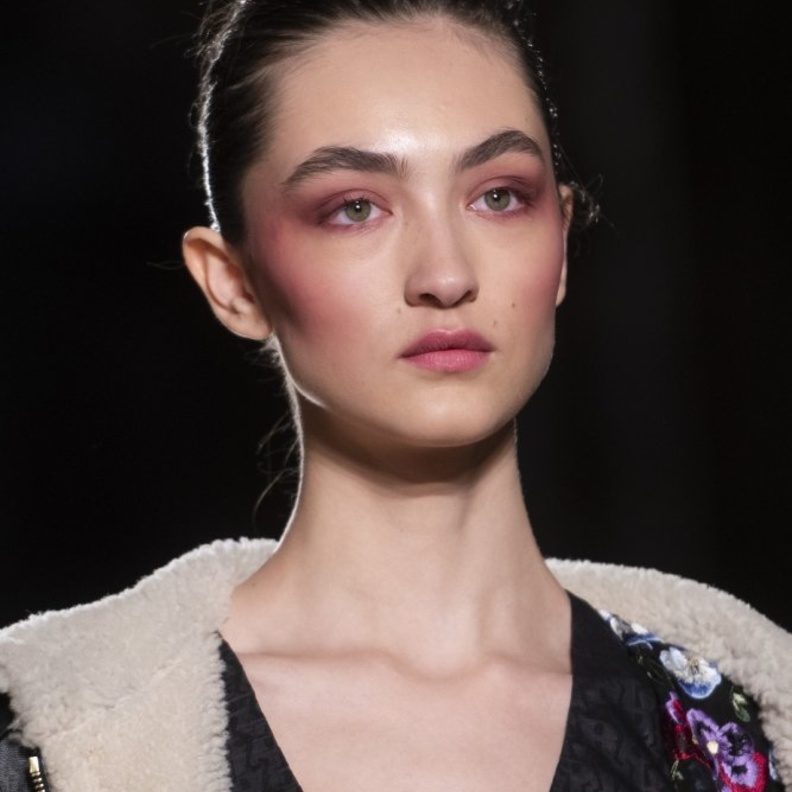 Burberry Beauty - Light Glow Blush - Misty No