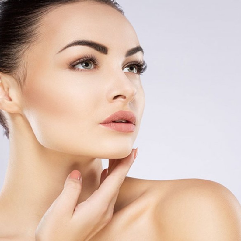 إليك متى تظهر نتيجة عملية تجميل الانف النهائية