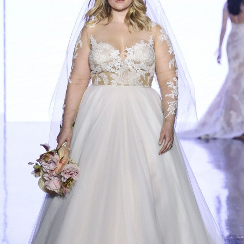  فستان بأكمام طويلة WATTERS