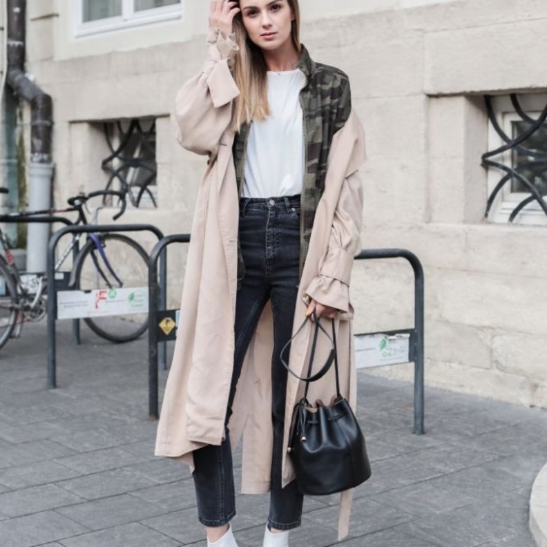 تألقي باطلالات شتوية مميزة مع الحذاء الأبيض 