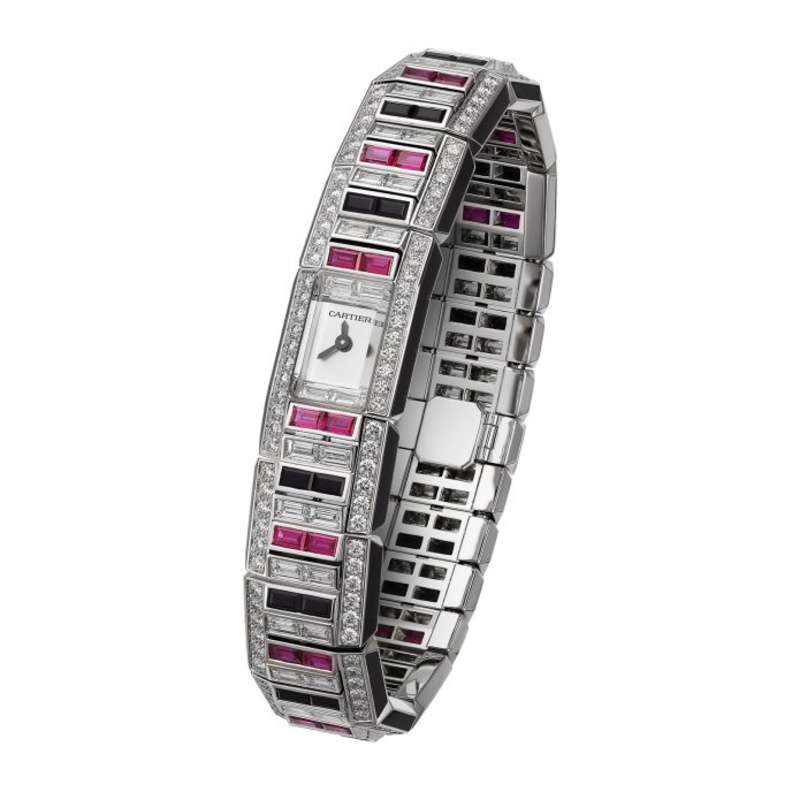 ساعة من فان كليف أند أربلز Van Cleef & Arpels