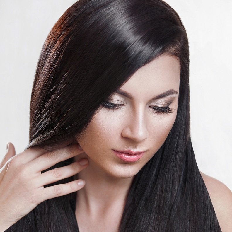 اتركي شعرك يجف بشكل طبيعي لسهولة فرده