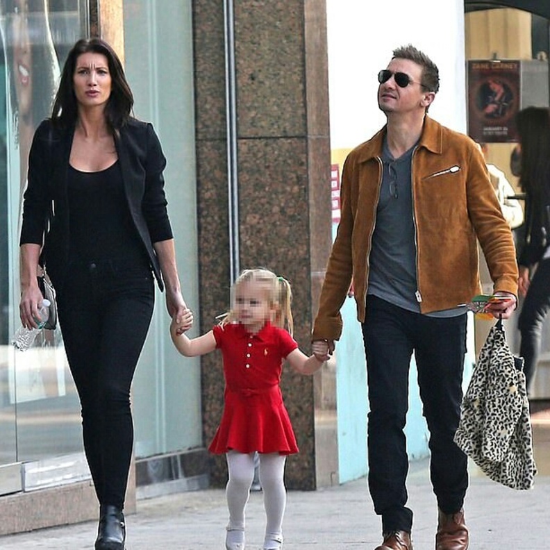 جيريمي رينير و أسرته 