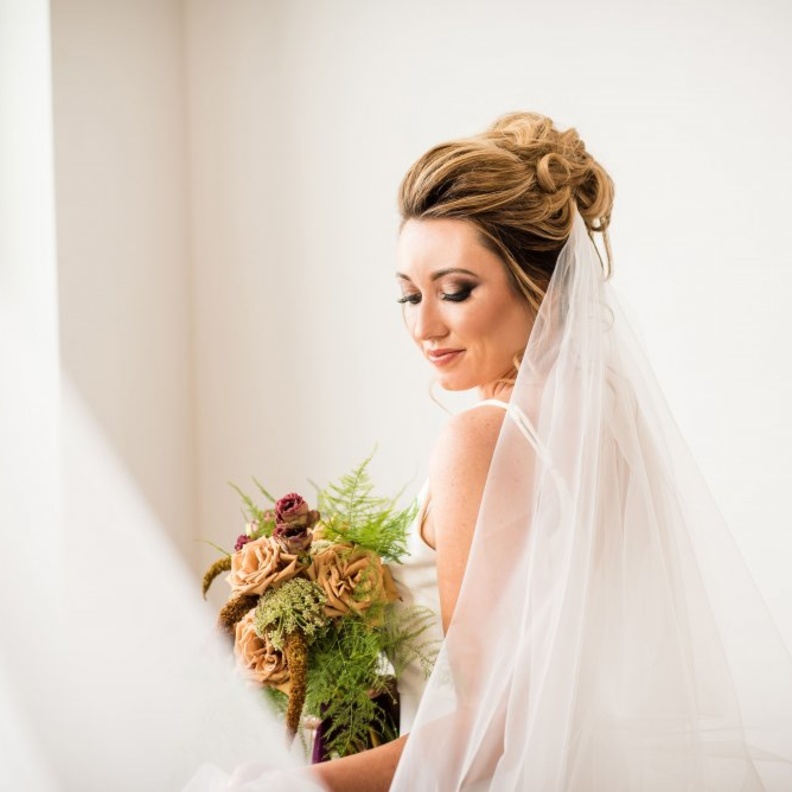 ازيلي الشعر الزائد من المنطقة الحساسة قبل 4 ايام من الزفاف اذا كانت بشرتك حساسة