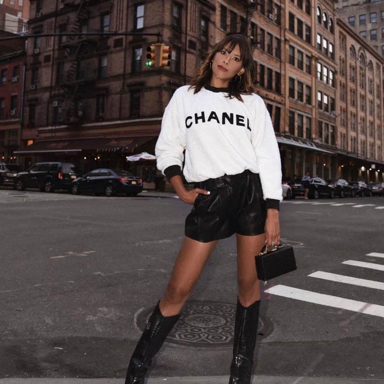 اطلالة شورت من الصوف ستايل cable knit