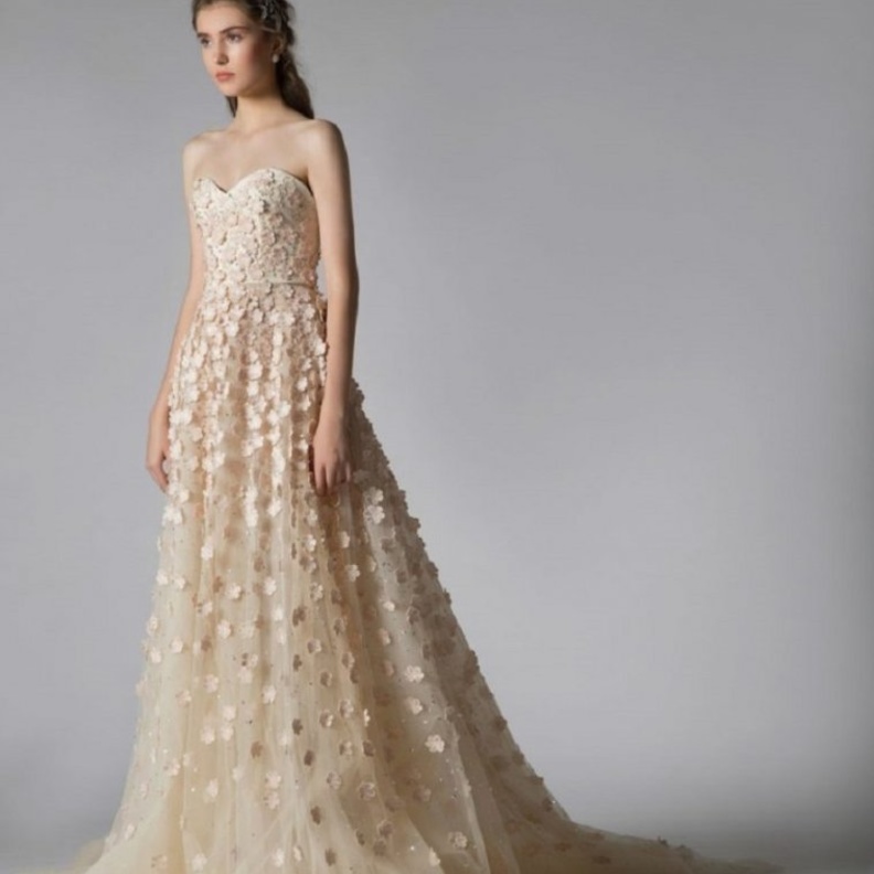 بدلة من جورج حبيقة