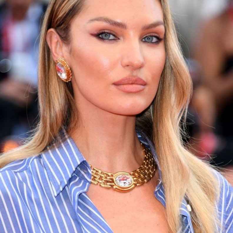 ظلال عيون ترابي قوي برسمة عيون القطة